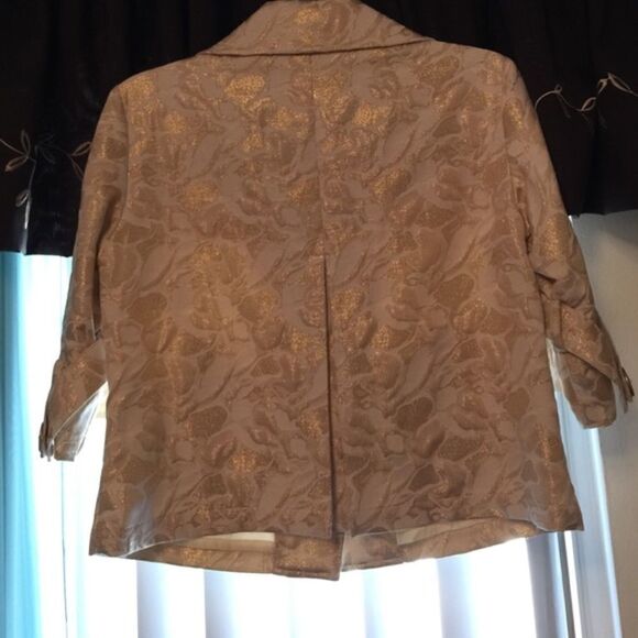 🎉1 hr sale 🎉Cache jacket - Picture 4 of 4